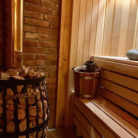 Ferienhaus - відпочинковий комплекс у карпатах *