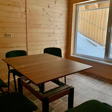 - відпочинковий комплекс у карпатах * Bilychi