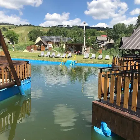 - відпочинковий комплекс у карпатах * Bilychi