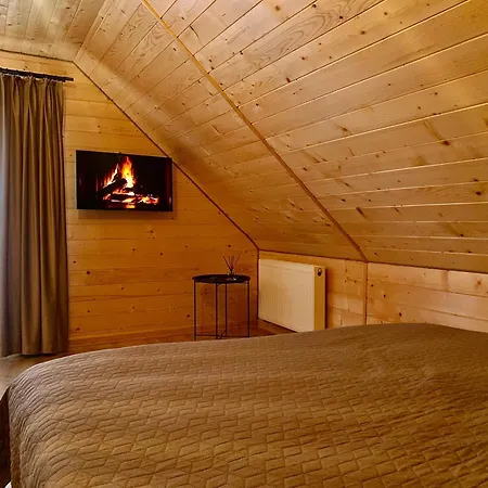 Ferienhaus - відпочинковий комплекс у карпатах